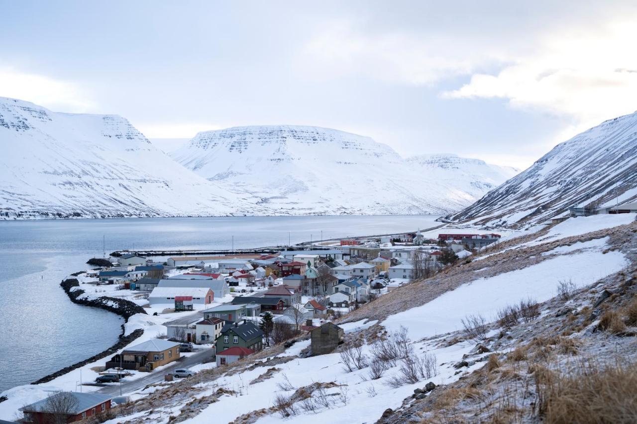 Fisherman Hotel Westfjords Sudureyri Buitenkant foto