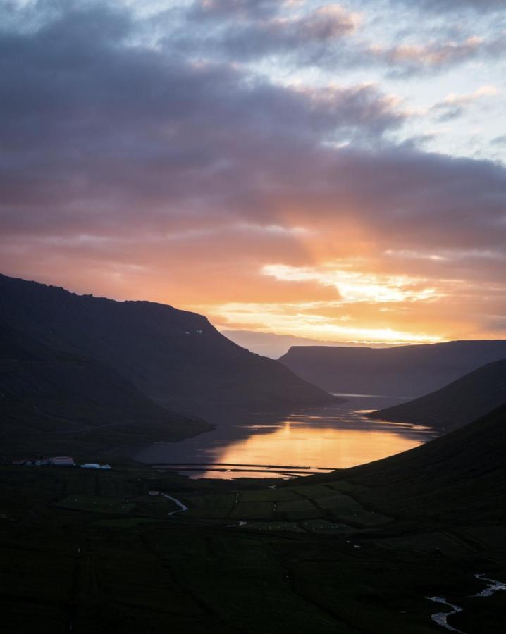 Fisherman Hotel Westfjords Sudureyri Buitenkant foto